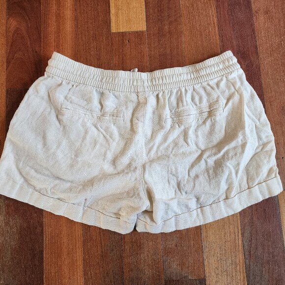 Old Navy Cream Linen Blend Elastic Waist Shorts Size Medium - Picture 9 of 9